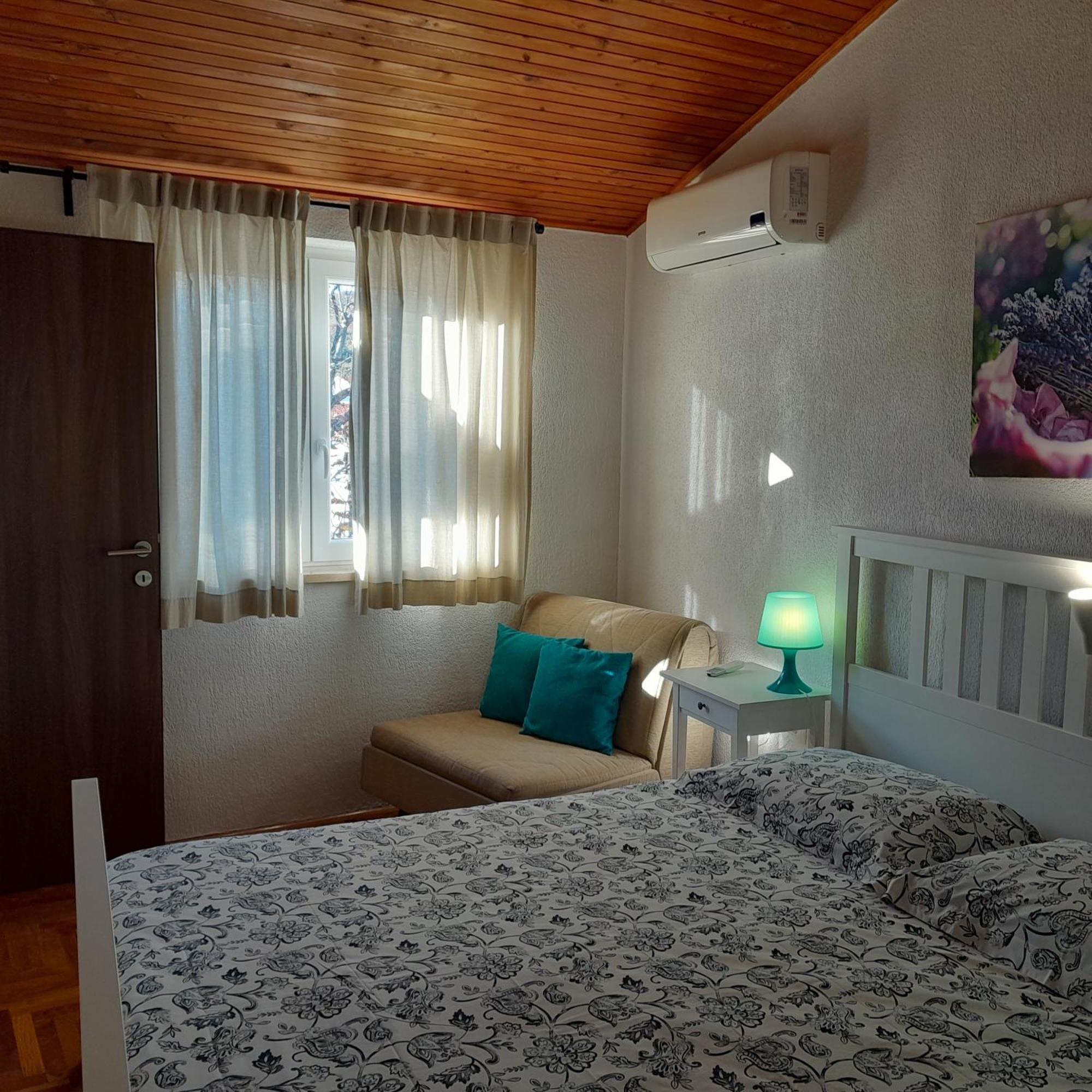 Apartments Renata - Брсеч Экстерьер фото